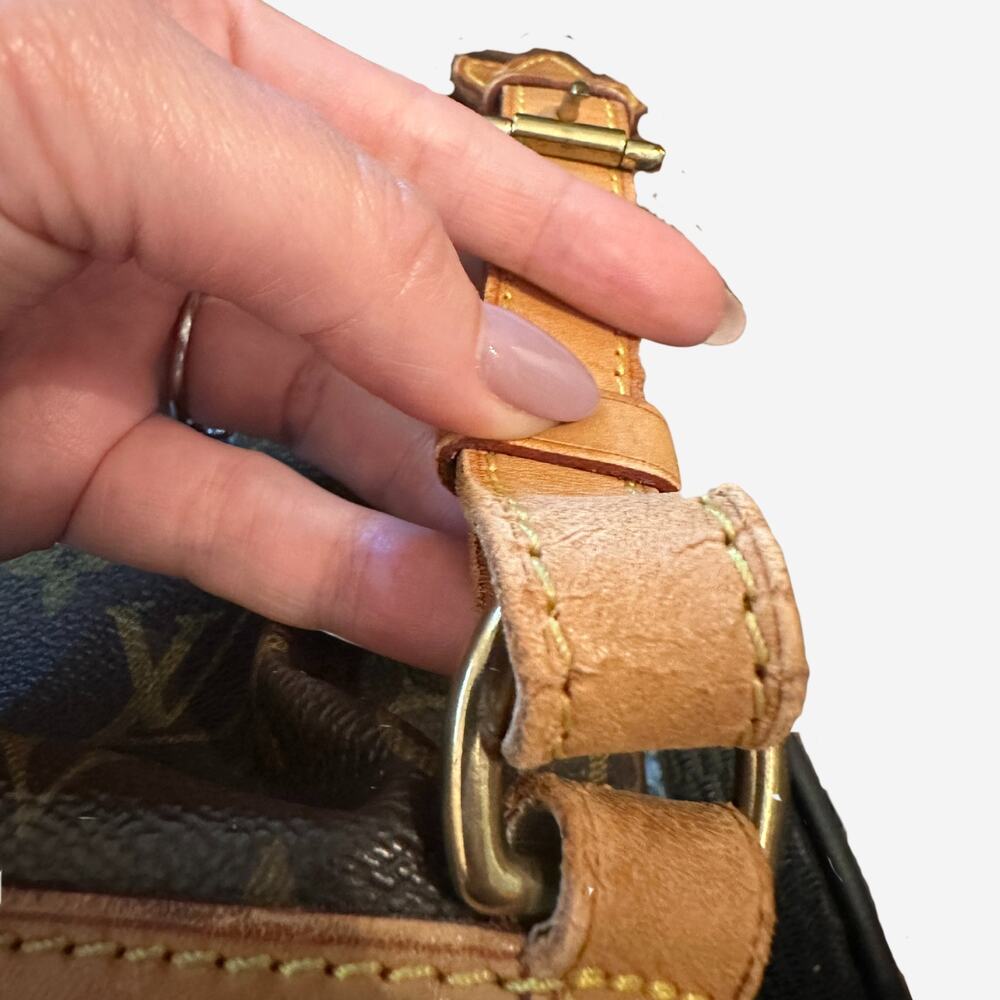 Louis Vuitton Monogram Montsouris GM Fullsize Backpack - Picture 15 of 16
